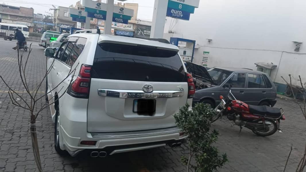 prado TX 3