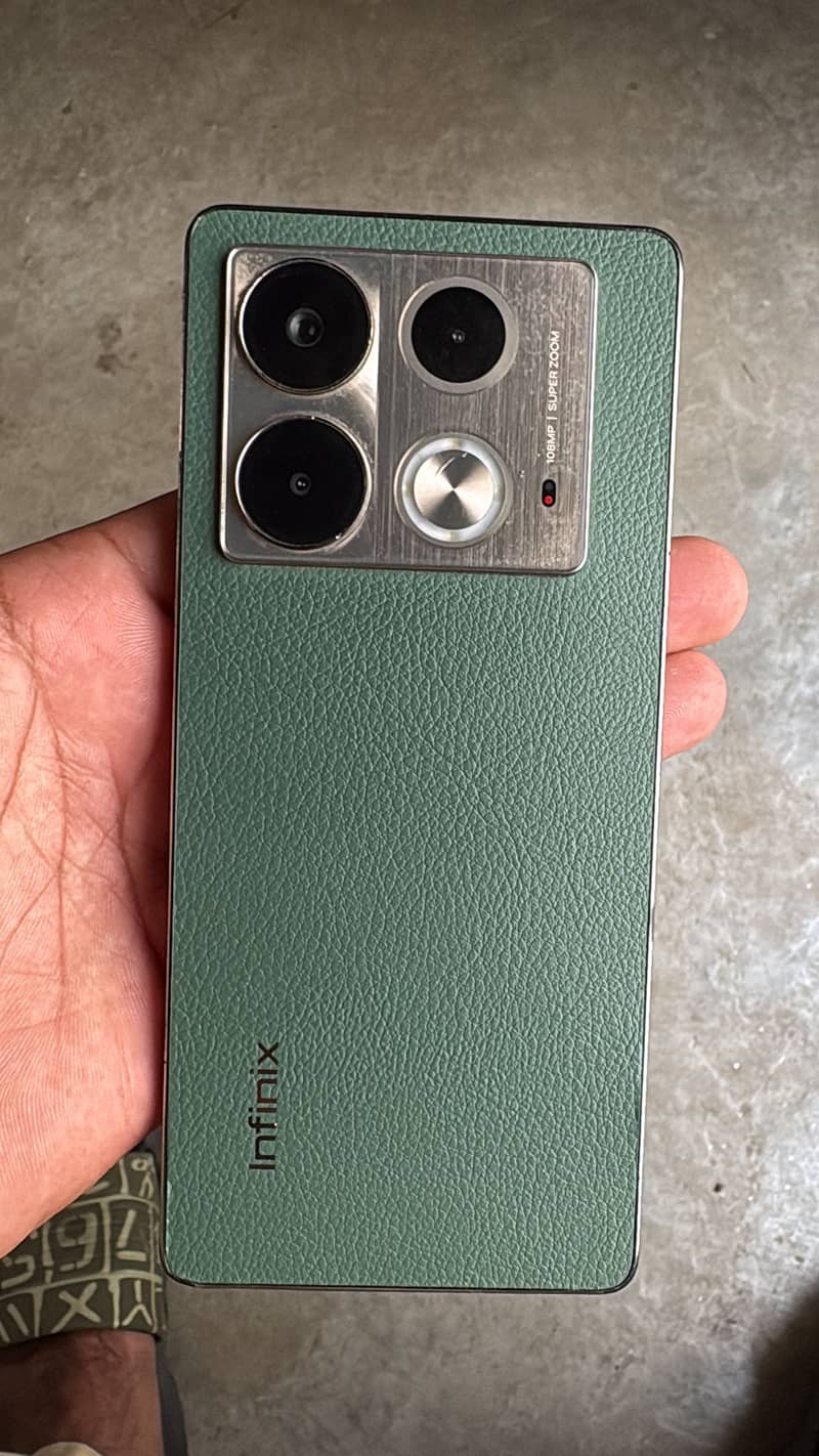 Infinix note 40 6