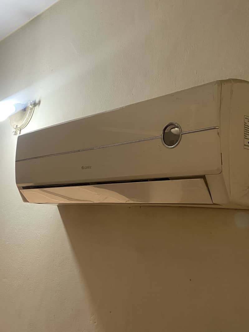 GREE SPLIT AC 5