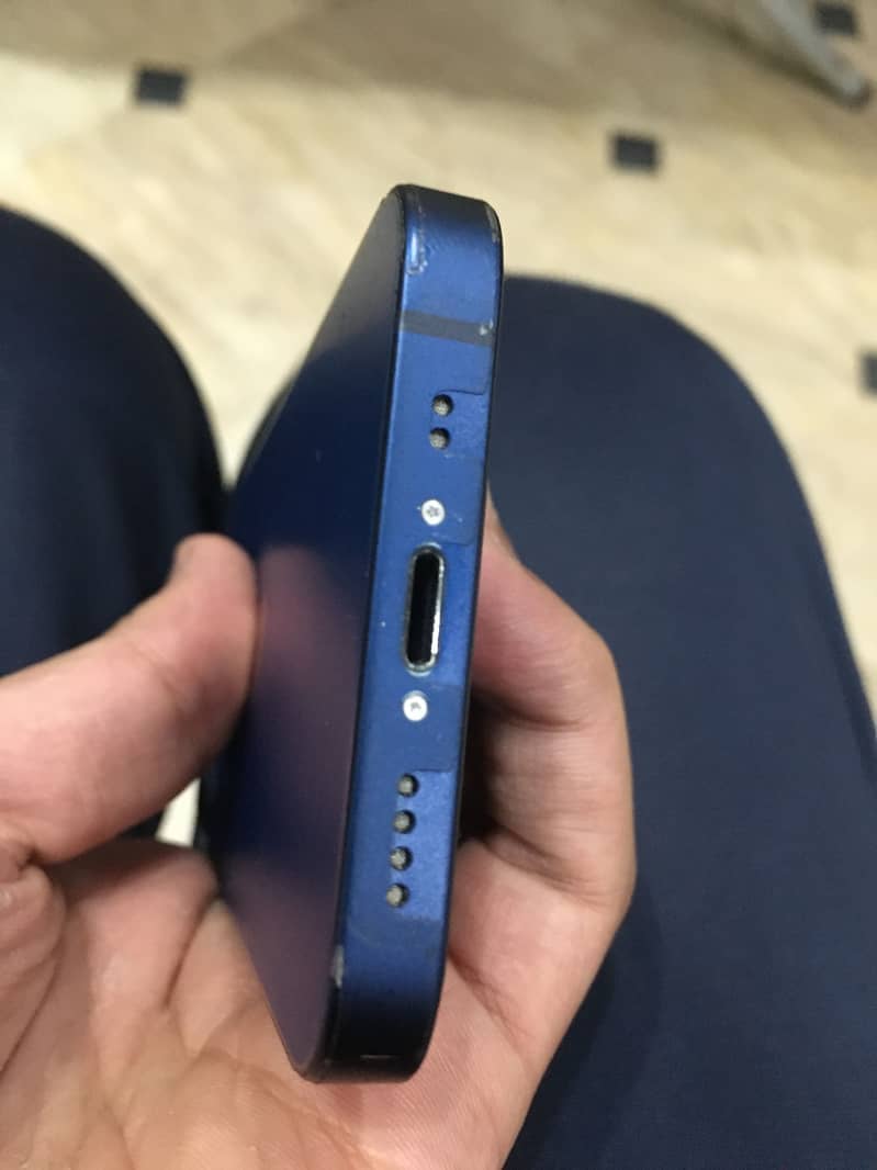 iPhone 12 Mini 2