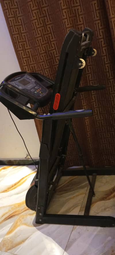 Healthmate Motorized Treadmill – Good Condition
