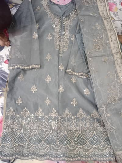Beautiful Ready to Wear Suit 