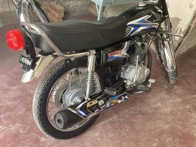 Honda 125 brand new bike hy ak rupy ka kam ni hy bike ma 25 model lush