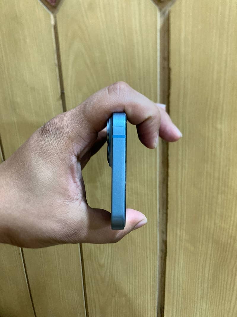 iPhone 14 1