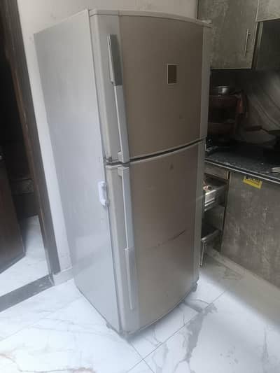 dowlance fridge 9188 14
