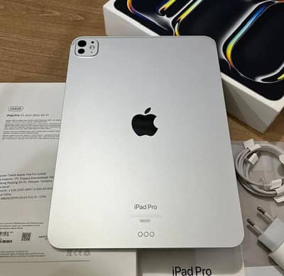 Ipad pro M4 Complete box 512gb contact WhatsApp 0329,16,64,108
