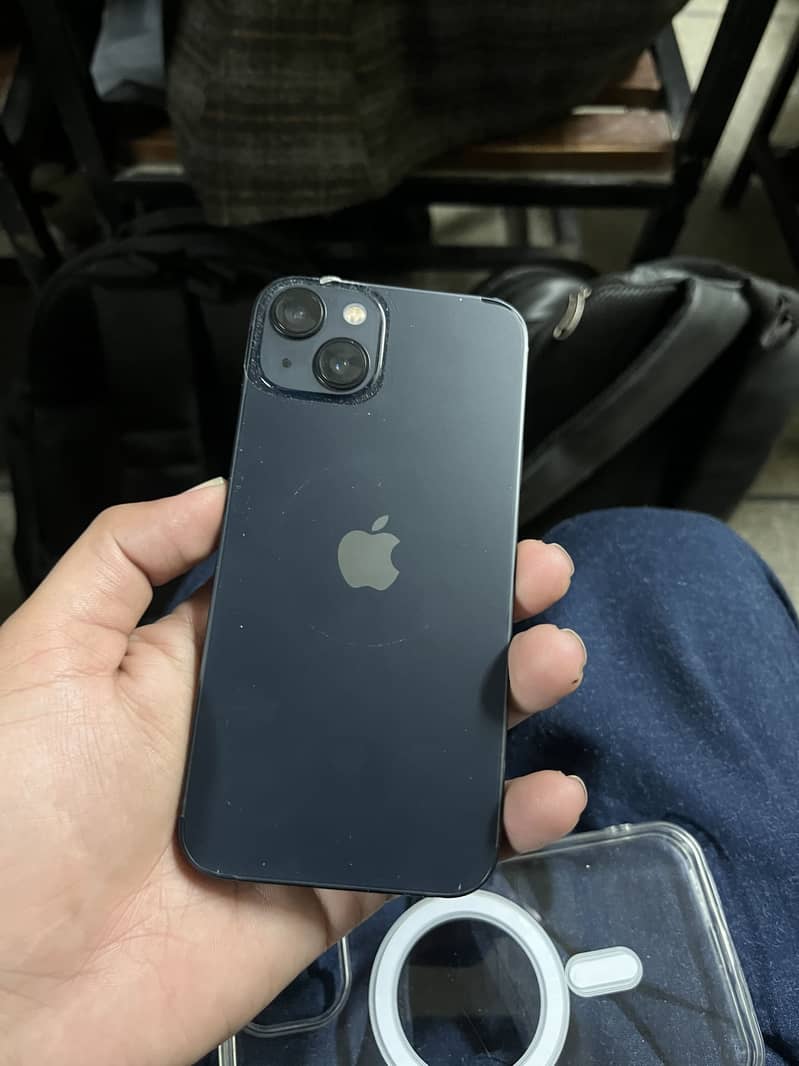 iPhone 13 2