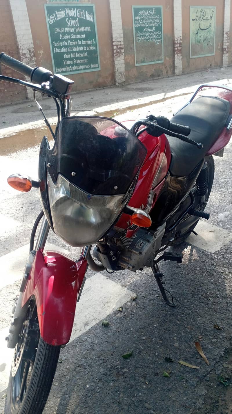 YAMAHA 2
