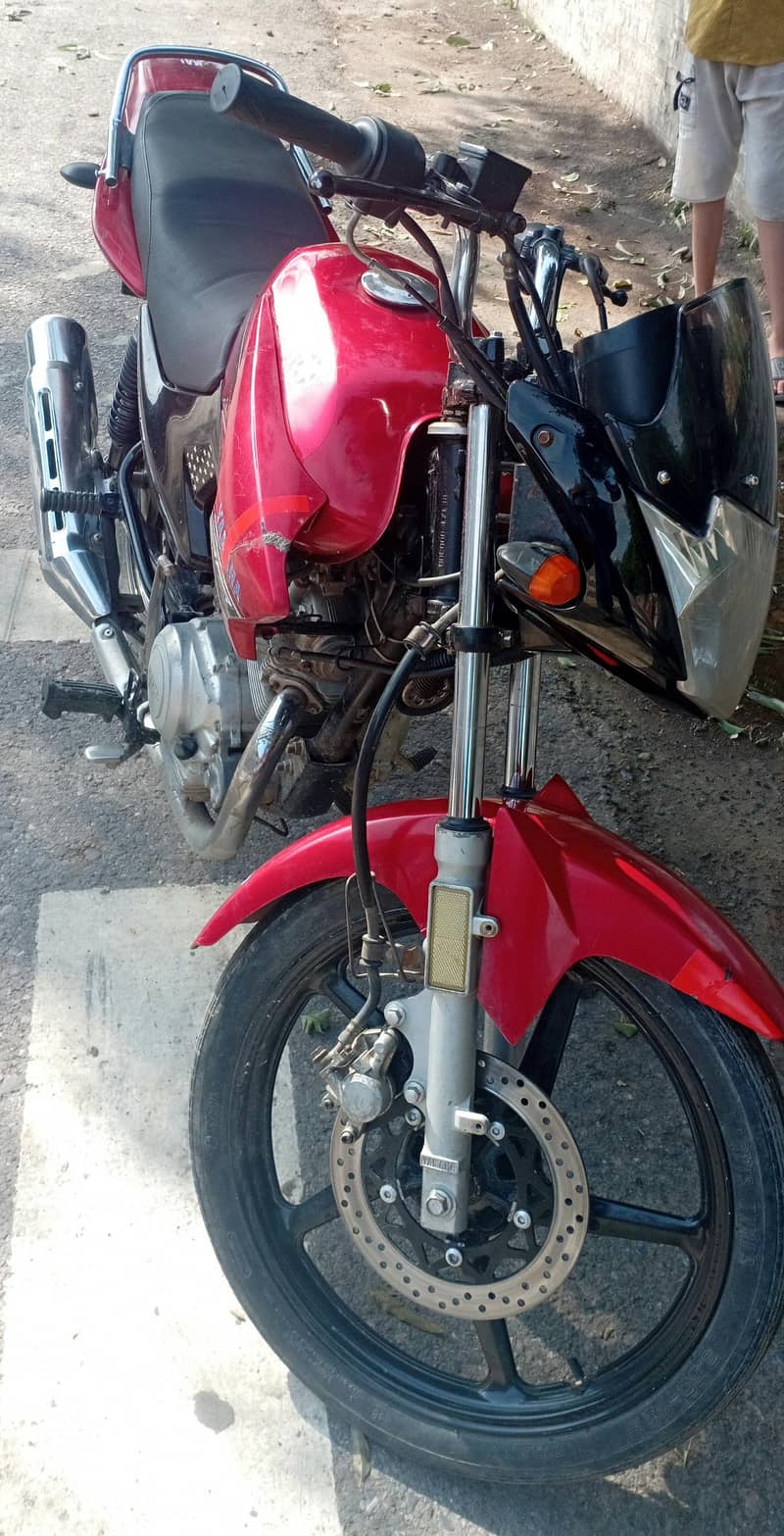 YAMAHA 3