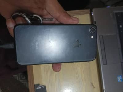 iPhone 7 128gp official pta approve battery health 100
