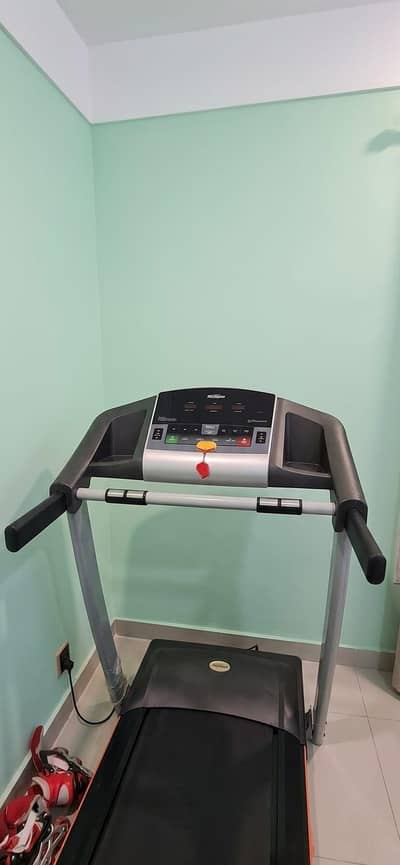 Tempo Fitness T903 Treadmill - Excellent Condition (Recently Serviced)