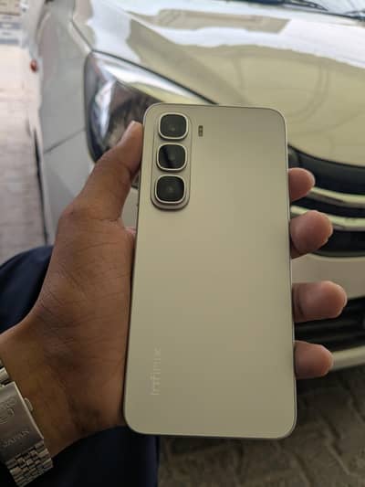 Infinix Hot 60i