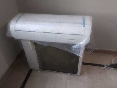 Haier 1.5 Ton Heat Cool 3 Months Used AC for Sale