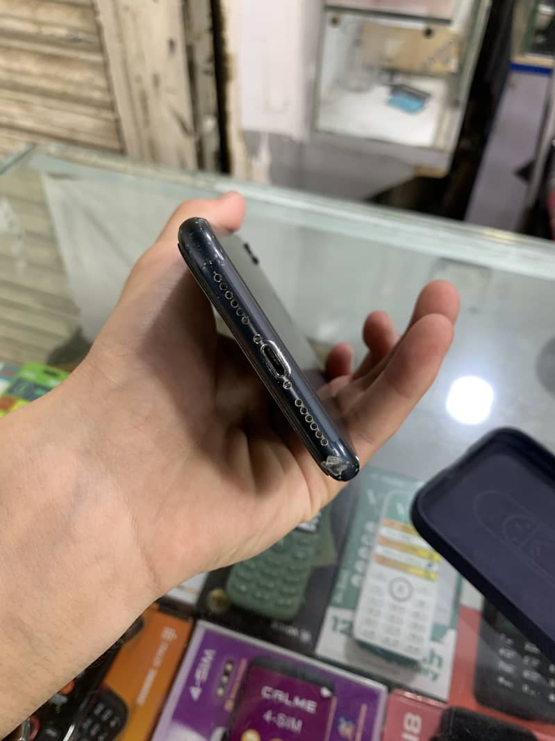 Iphone Xr 4