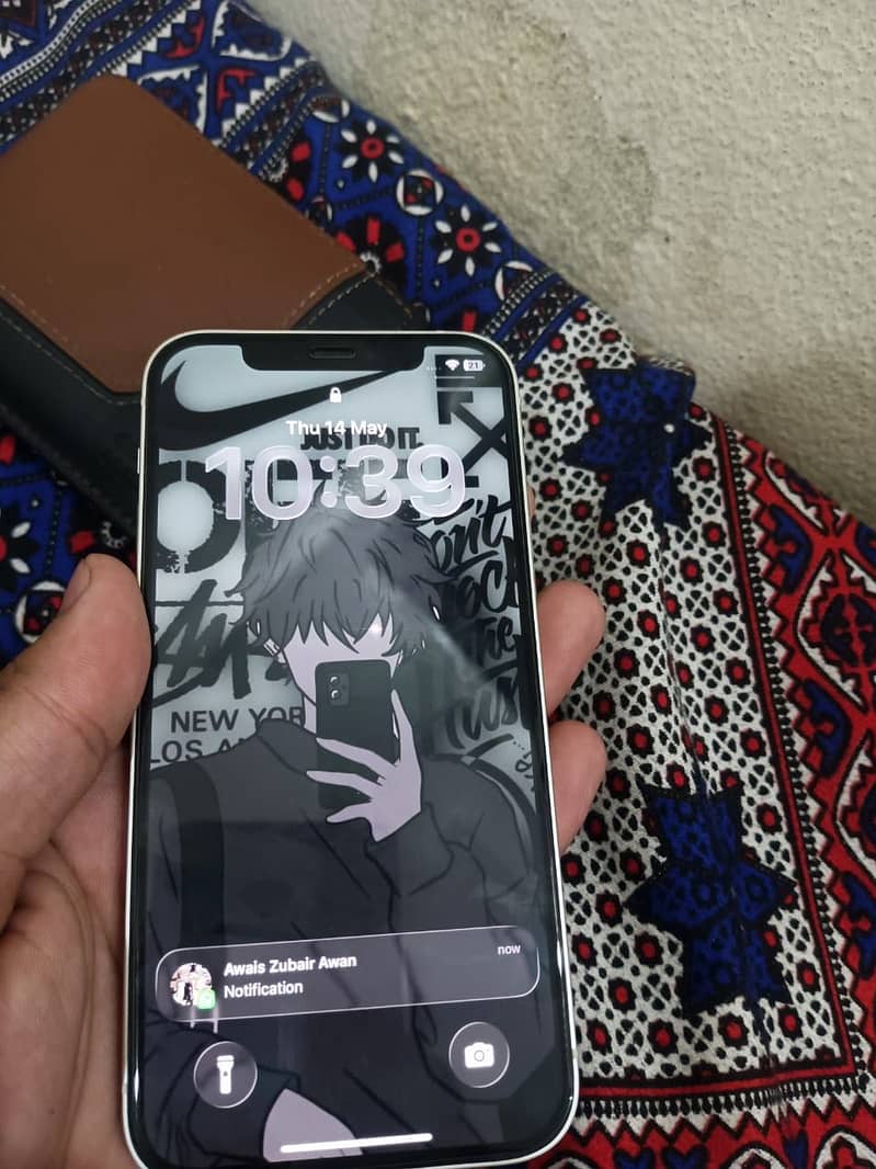 iPhone 12 1