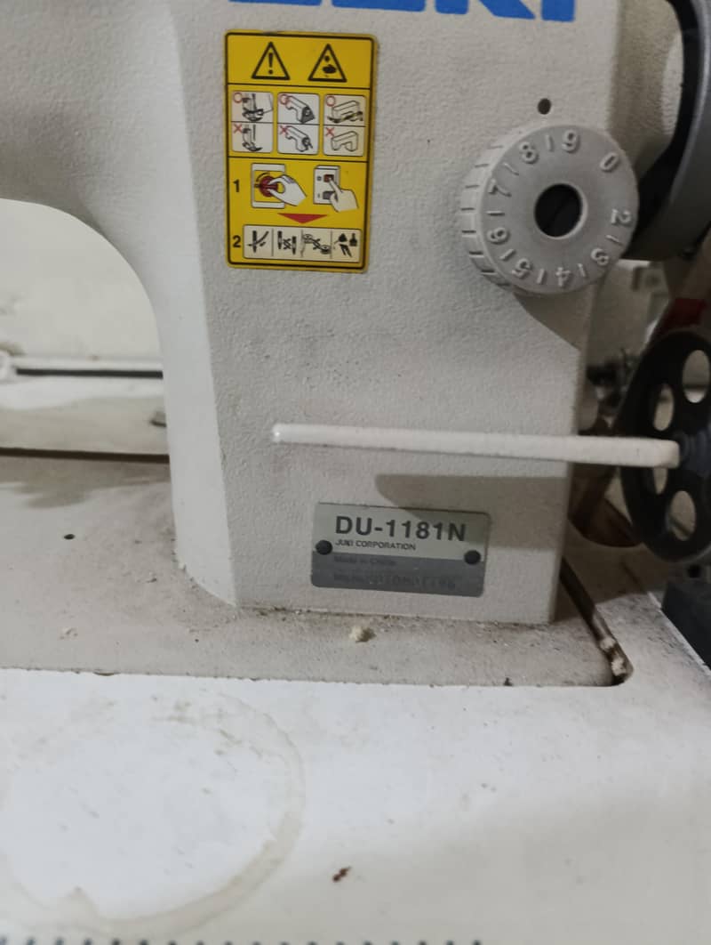 Juki machine almost new 1