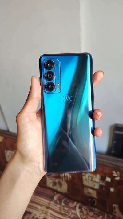 Motorola edge 2021