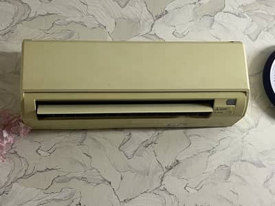 Mistsubishi 1 ton Ac 10/10