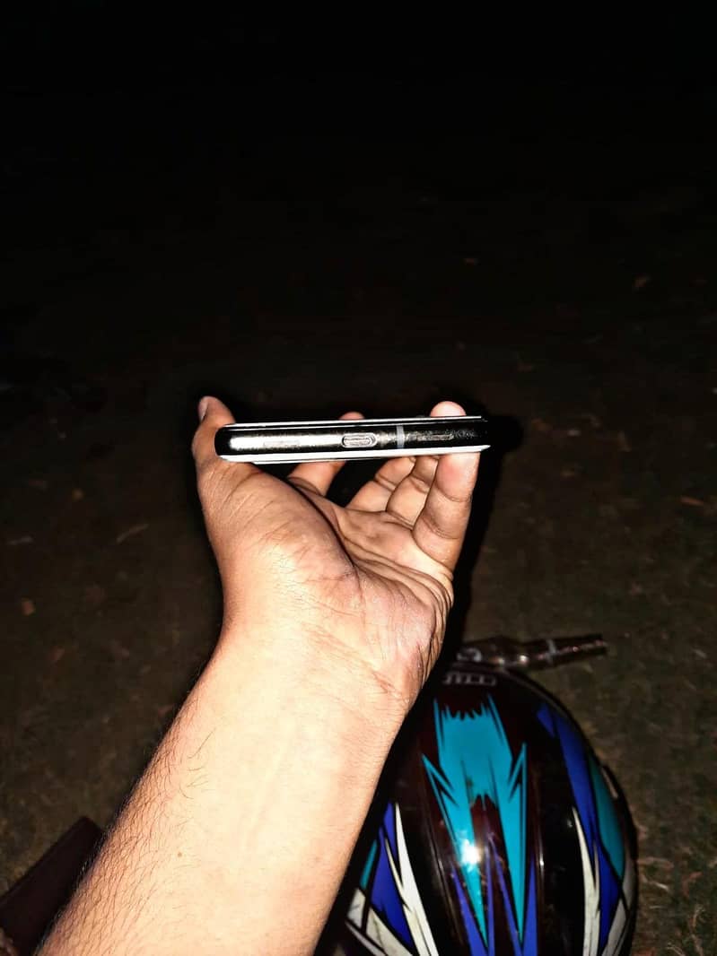 Pixel 6A 1