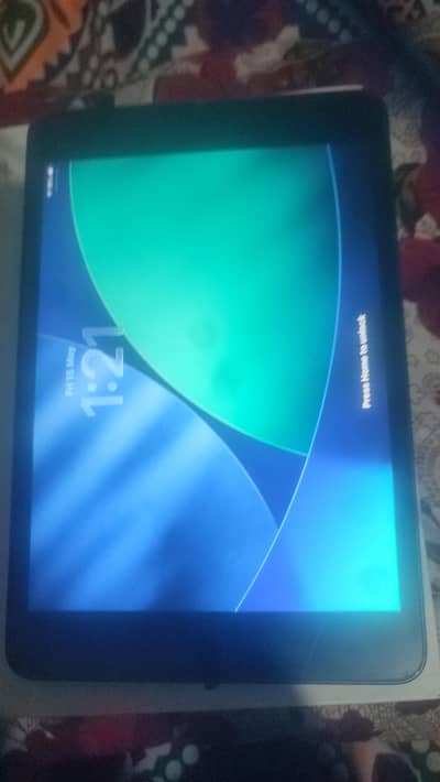 ipad mini 5 64gb with box for sale all okay condition 8.5
