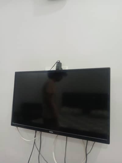 Haier 32 inch LED