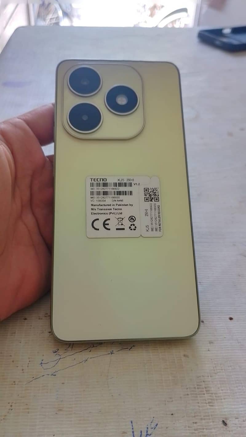 8+8 256 3