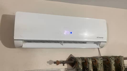 Haier Dc inverter in white color 1 ton