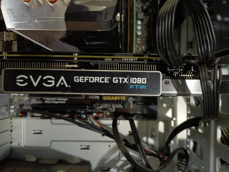 Cooling Master gaming PC 0
