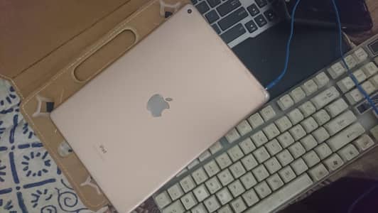 Ipad 8th gen with box
