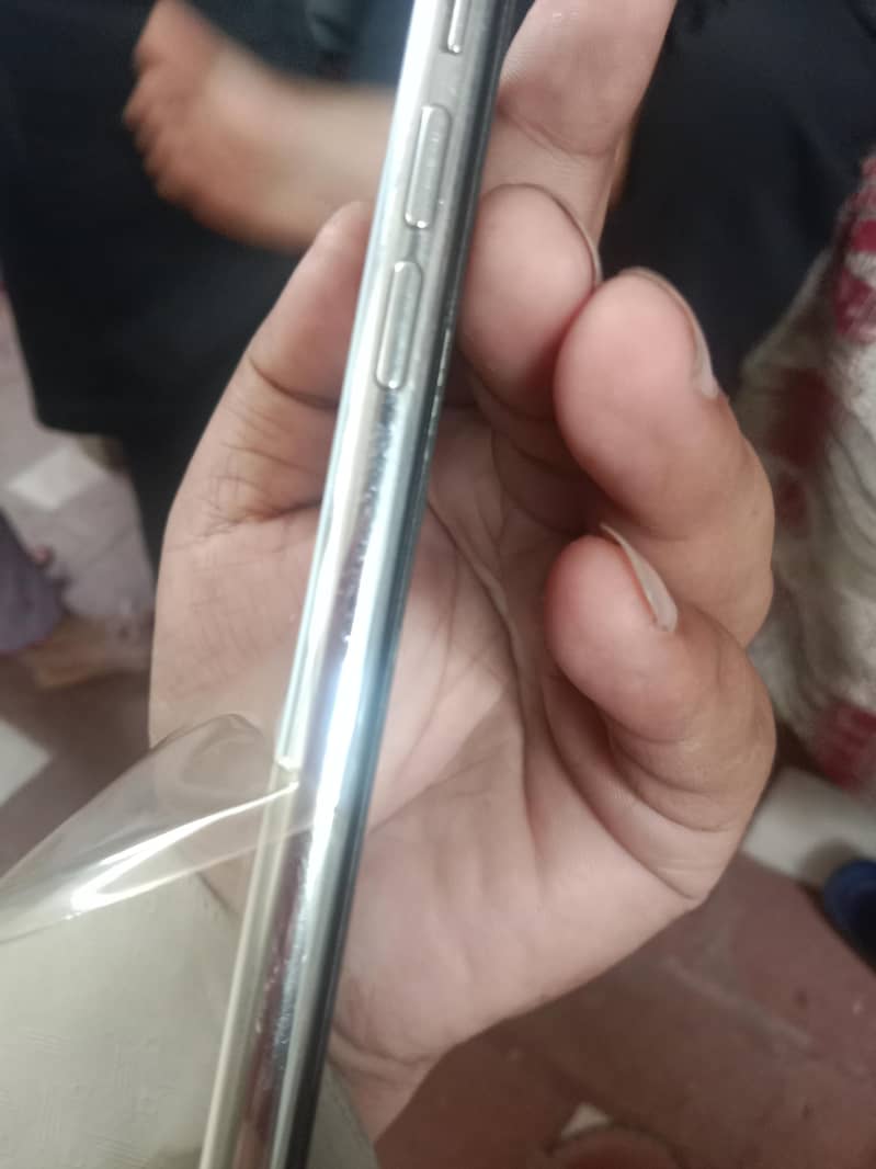 iphone xs 2