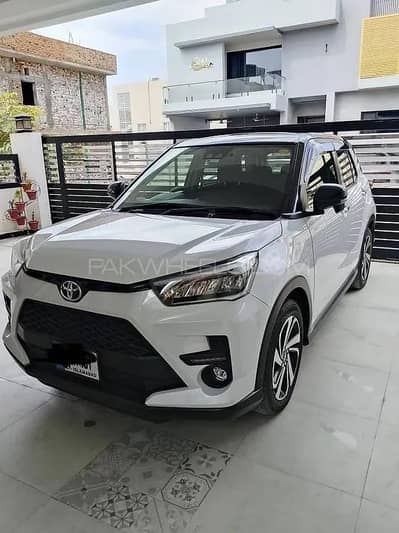  Toyota Raize Z 2020 – Premium Compact SUV    Stylish Japanese
