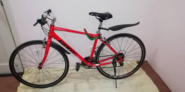 Giant escape 3 hybrid bike Red
