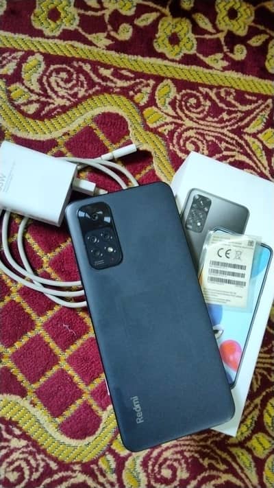 Redmi note 11 4+2/128 with Box charger