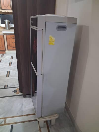 Caravell Glass Door Water Dispenser