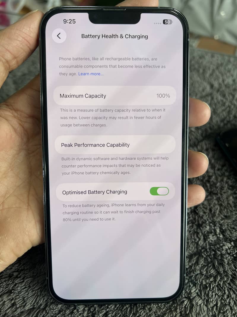iPhone 13 Pro Max 4