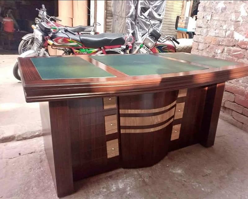 Executive table /  Study Table / office desk / computer table /Manager 10