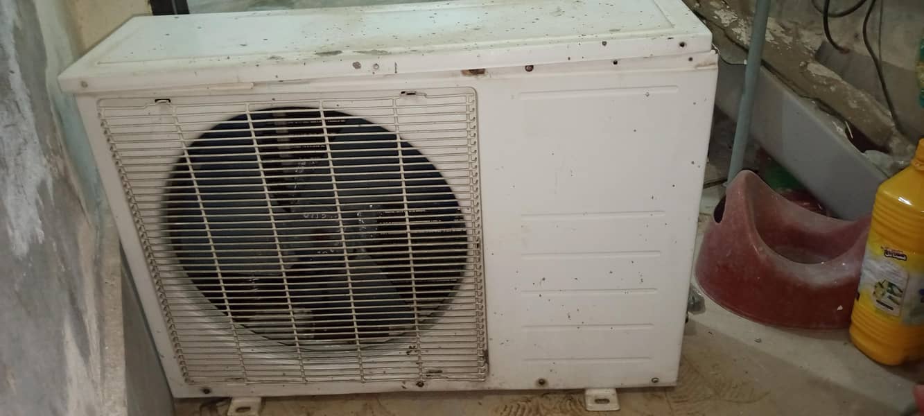 Orient 1.5 ton split Ac 3