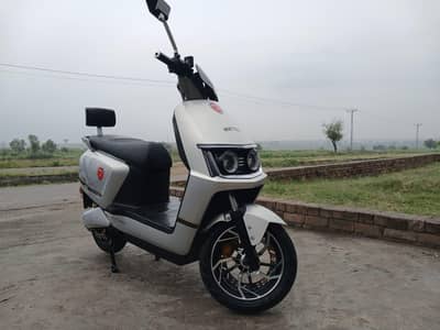 Metro M6 Empower