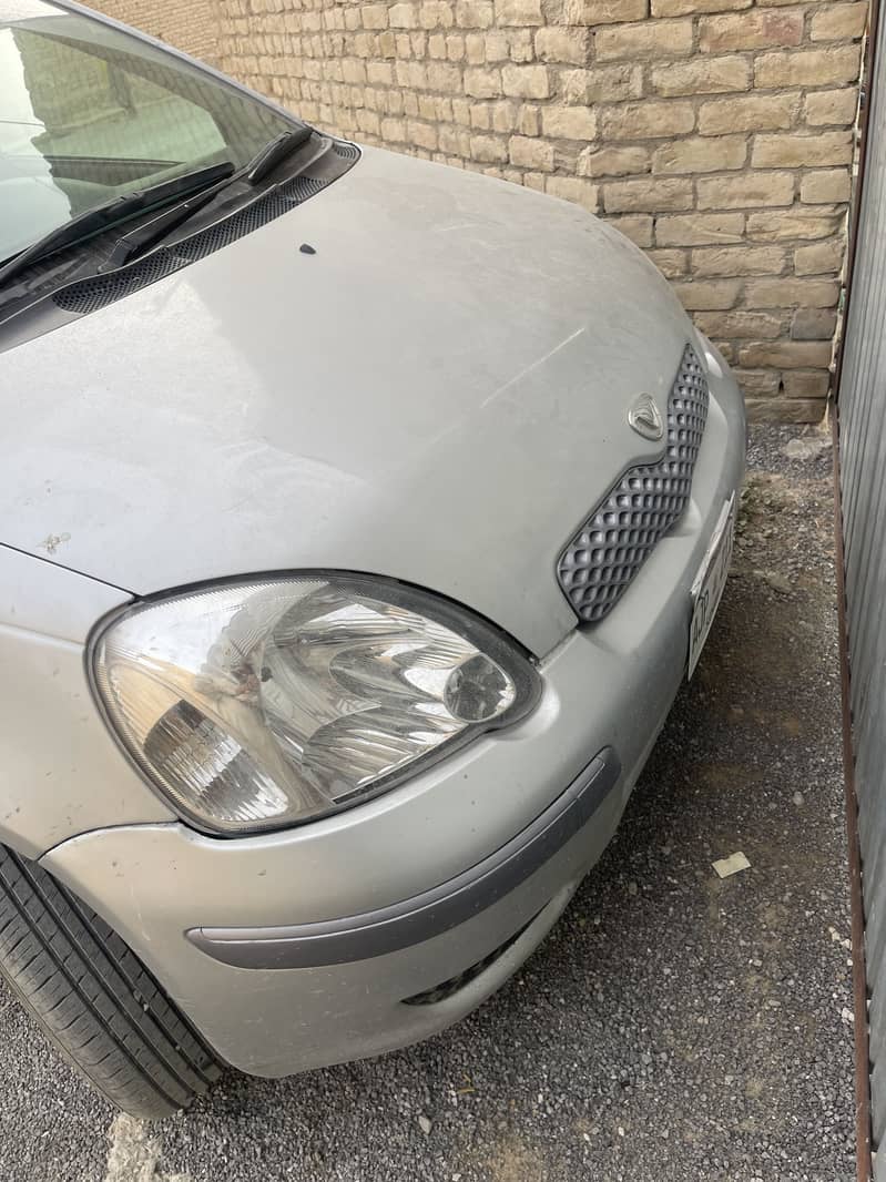 2003 model vitz 1000cc 0