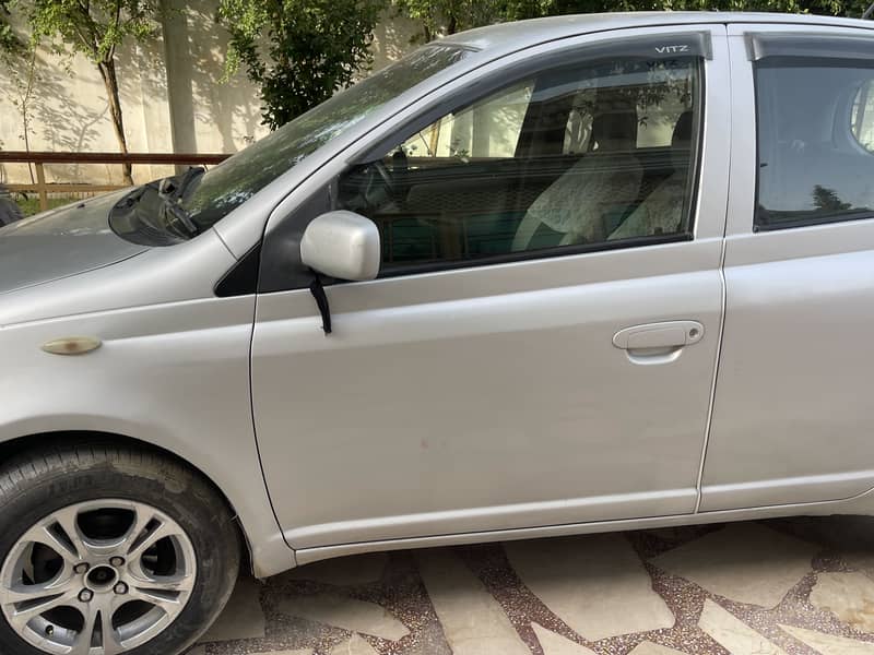 2003 model vitz 1000cc 5