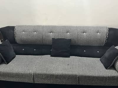 Sofa set
