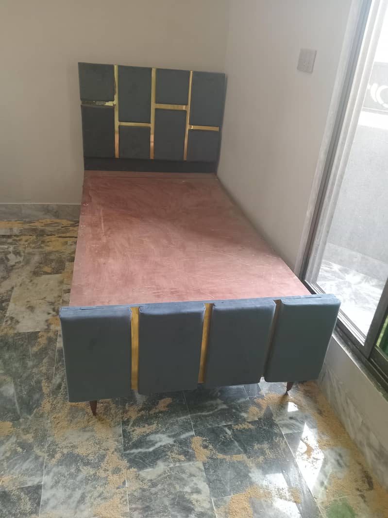 two singl bed 2