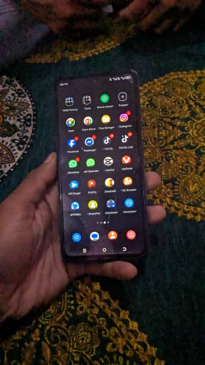 Tecno spark 20c