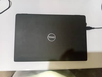 Dell 7410 core i7 10 Generation 16 Ram 256 SDD
