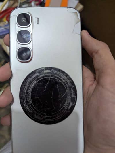 infinix hot 60 pro 8/128gb under warranty