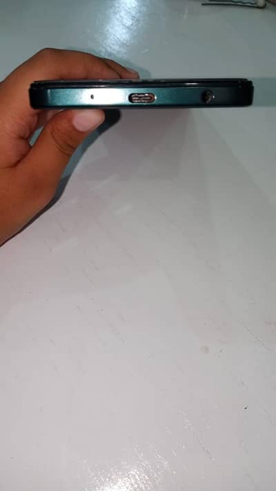 vivo y04