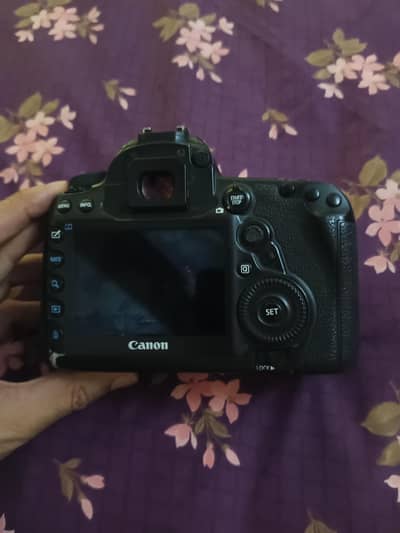 Canon 5d mark 4