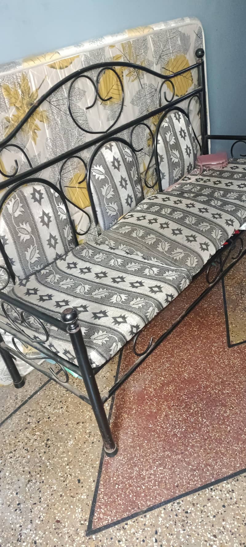 iron sofa set 0