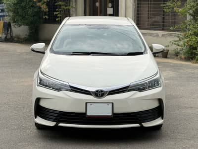 TOYOTA COROLLA XLi 2019