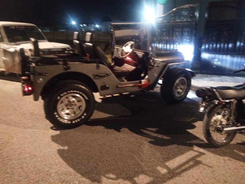 Jeep Comando 0